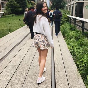 Meet your Posher, Sonia